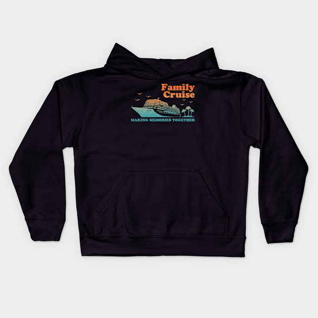 family-cruise Kids Hoodie by Nrsucapr